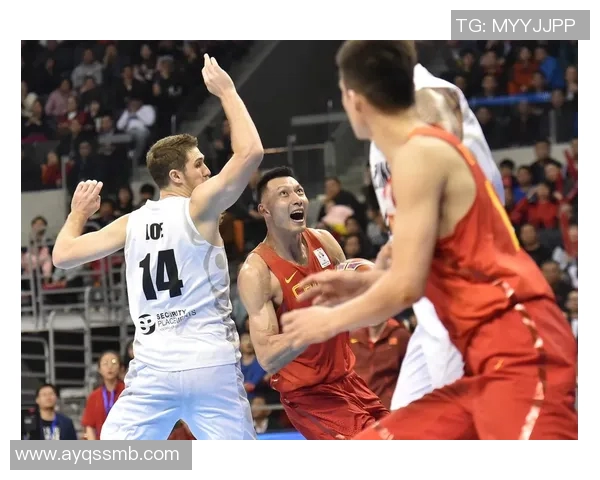 2012年美国男篮与中国队激战回顾：篮球盛宴中的荣耀与挑战